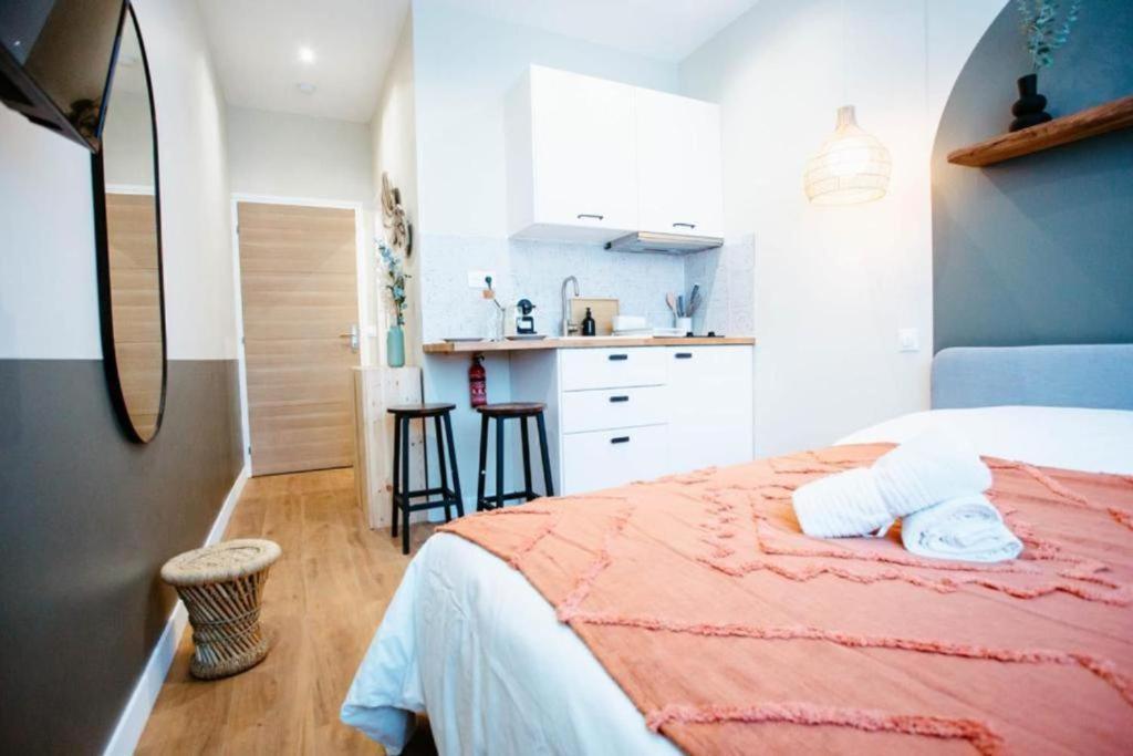 Sweet Love Room - Jacuzzi Privatif Montreuil  Eksteriør billede